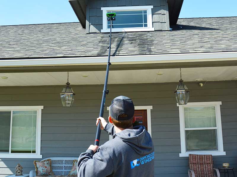 Windows and screen cleaning expert in Bitterroot Valleys and Missoula